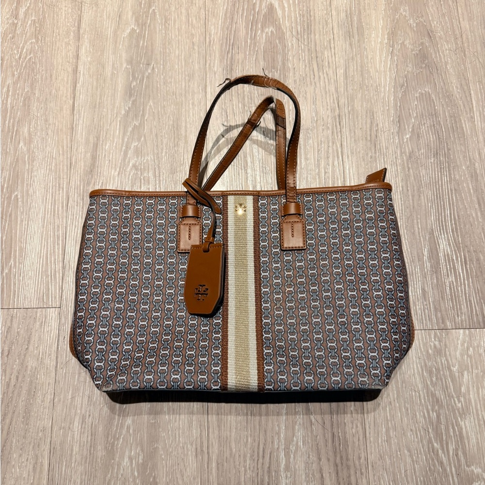 Tory Burch Gemini Link Brown and Cream Tote
